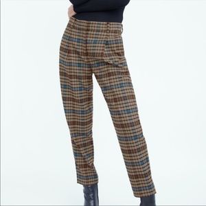 Aritzia Babaton Hawthorne Pant